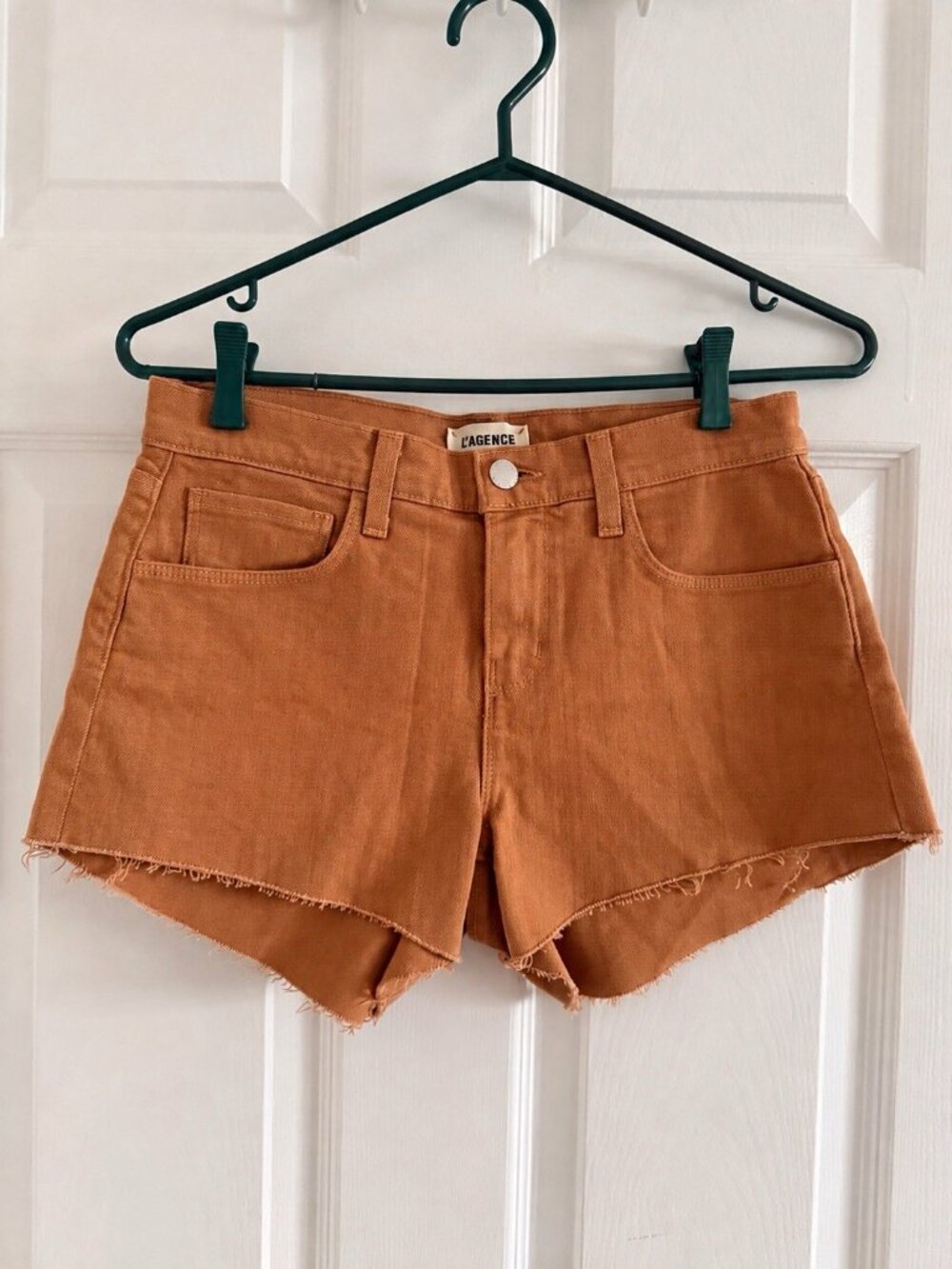 L'AGENCE Size 25 Audrey Mid Rise Shorts Denim Khaki Camel Made in USA